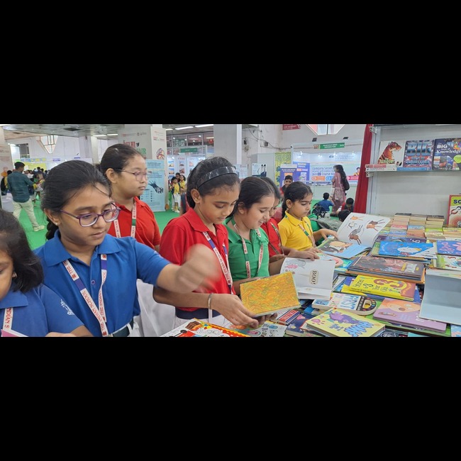 Class 4 visits the Delhi World Book Fair