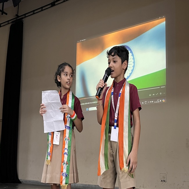 Class 3B host a special assembly for Independance Day