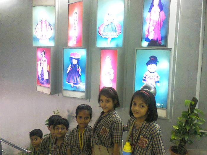 Classes 1 and 2 visit the Dolls' Museum, 30 and 31 August, 2012