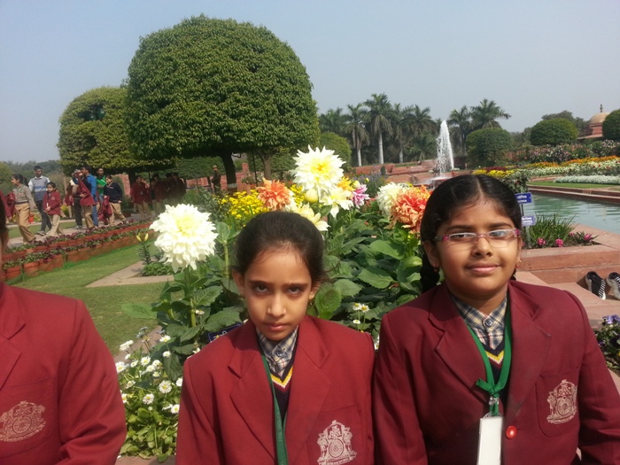 Excursion to the Mughal Gardens, class 4.