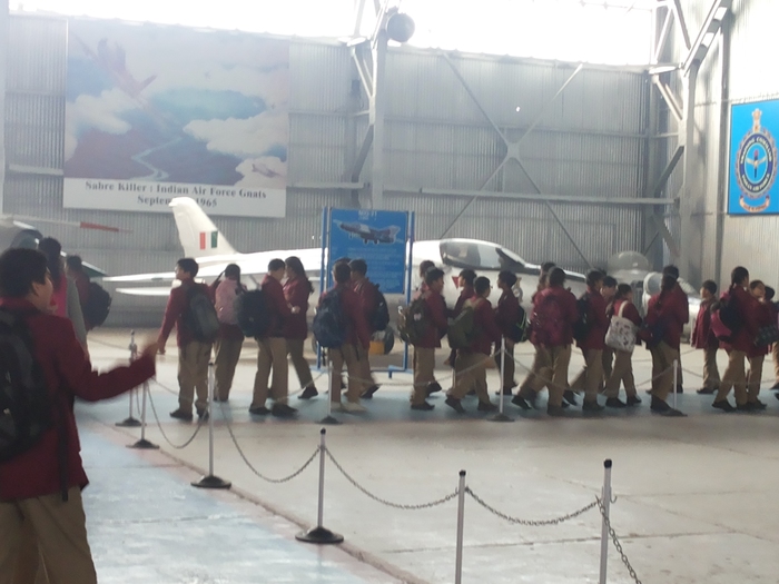 Visit to the Air Force Museum, class 6.