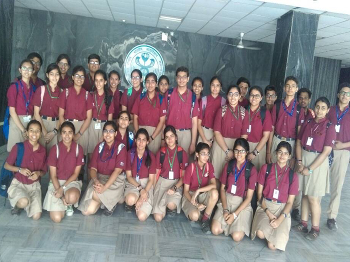Visit to Catalyst- a medical exhibition at AIIMS for senior students