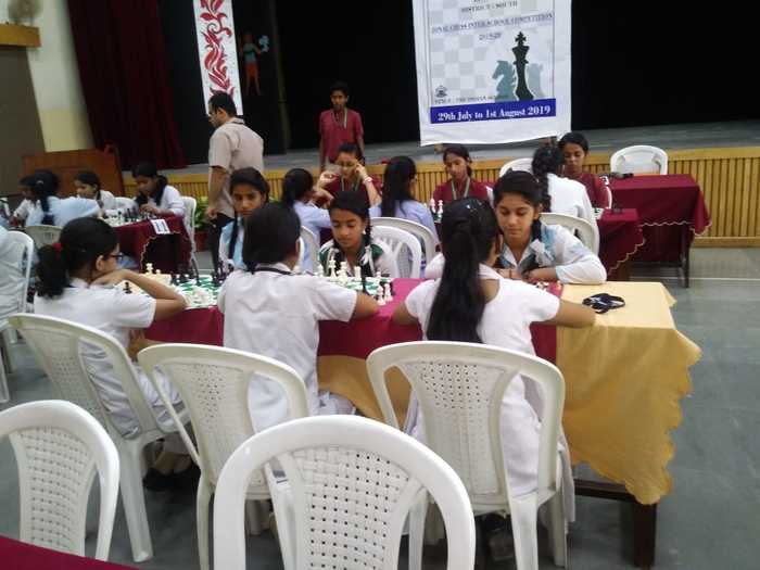 Honours at Zonal chess tournament