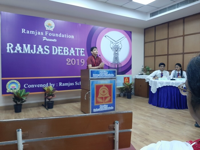 Ramjas inter-school Hindi Debate, class 11
