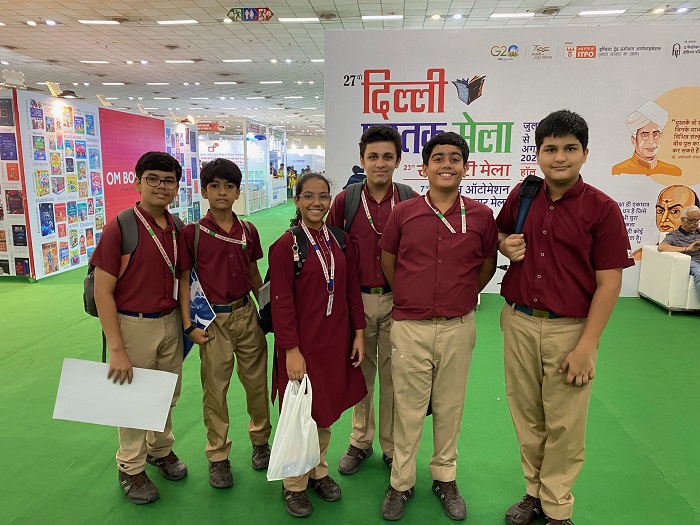 Class 8 visits the Delhi Book Fair 